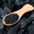 Ето как да си направите активен въглен