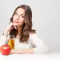 Сокът от ябълка забавя стареенето
