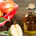 What Does Apple Cider Vinegar Contain?