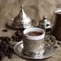 Как да поднесем кафето изискано за гостите си?