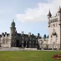 Замъкът Балморал в Шотландия (Balmoral Castle)