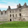 Замъкът Белвени