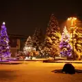 Коледни светлини обсипват Банско на 2 декември