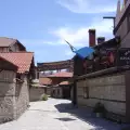 Вдигат улица на занаятите в Банско