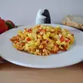 Бъркани яйца със сирене и чушки Сиврия