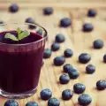 Черните боровинки най-полезни на сок