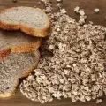 Хляб с овесени трици