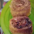 Puff Pastry Snails with Turkish Delight and Walnuts