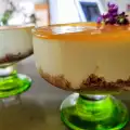 Peach Cheesecake with Mango in Cups