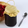 How to Make Jelly and Wine from Dogwood