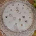 Десерт с бяло грозде