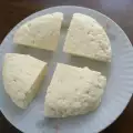 Homemade Cheese with Yogurt and Vinegar