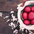 Символика на червените великденски яйца