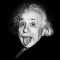 Кой е по-умен от Айнщайн и Стивън Хокинг?