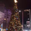 На 1 декември грейват коледните светлини в София