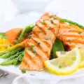 Side Effects of Eating Salmon and Tuna