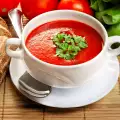 Защо доматената супа е толкова полезна за теб?