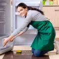How to Defrost a Refrigerator?