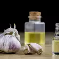 How to Make Garlic Spray and What Does it Help for?