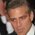 Джордж Клуни заразен с малария в Судан