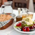 Бавното готвене - тайната на гръцката кухня
