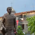 Италианско градче откри паметник на хан Алцек