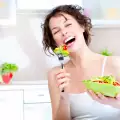 Подобрете храносмилането със зелена салата