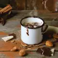 Homemade Hot Chocolate with Alcohol
