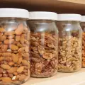 How to store nuts
