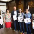 Кметът на Банско посрещна математици, призьори от международно състезание