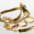 Как да изчистим златните накити