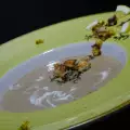 Ароматна кремсупа от сушени манатарки