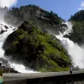 Водопадът Латефос