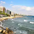 Ето как хитрите британски туристи печелят от почивката си в Кипър