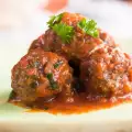 Fried Meatballs with Tomato Sauce