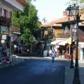 Община Несебър въвежда ред в търговската дейност в Стария град