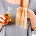 Как да преобразим изтощената коса с ябълков оцет?