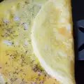 Как перевернуть омлет?