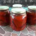 Roast Peppers in Jars