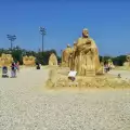 Фигура на Котоошу е атракцията сред пясъчните фигури в Русе