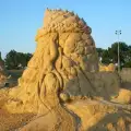 Столицата с Фестивал на пясъчните фигури