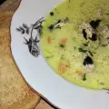 Супа от пилешки фенер с варена застройка
