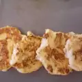 Пилешки кюфтенца с чушка и яйце