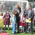 В Баня посрещат първия учебен ден на новата спортна площадка