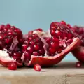 How to Eat Pomegranate