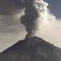НЛО ли е това! Вижте какво заснеха над вулкана Попокатепетъл