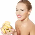 Картофената вода лекува раздразнена кожа