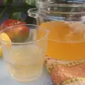 Ароматен домашен ябълков оцет