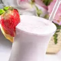 Млечно-плодов коктейл