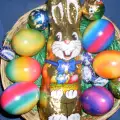 Великденски яйца на ивици